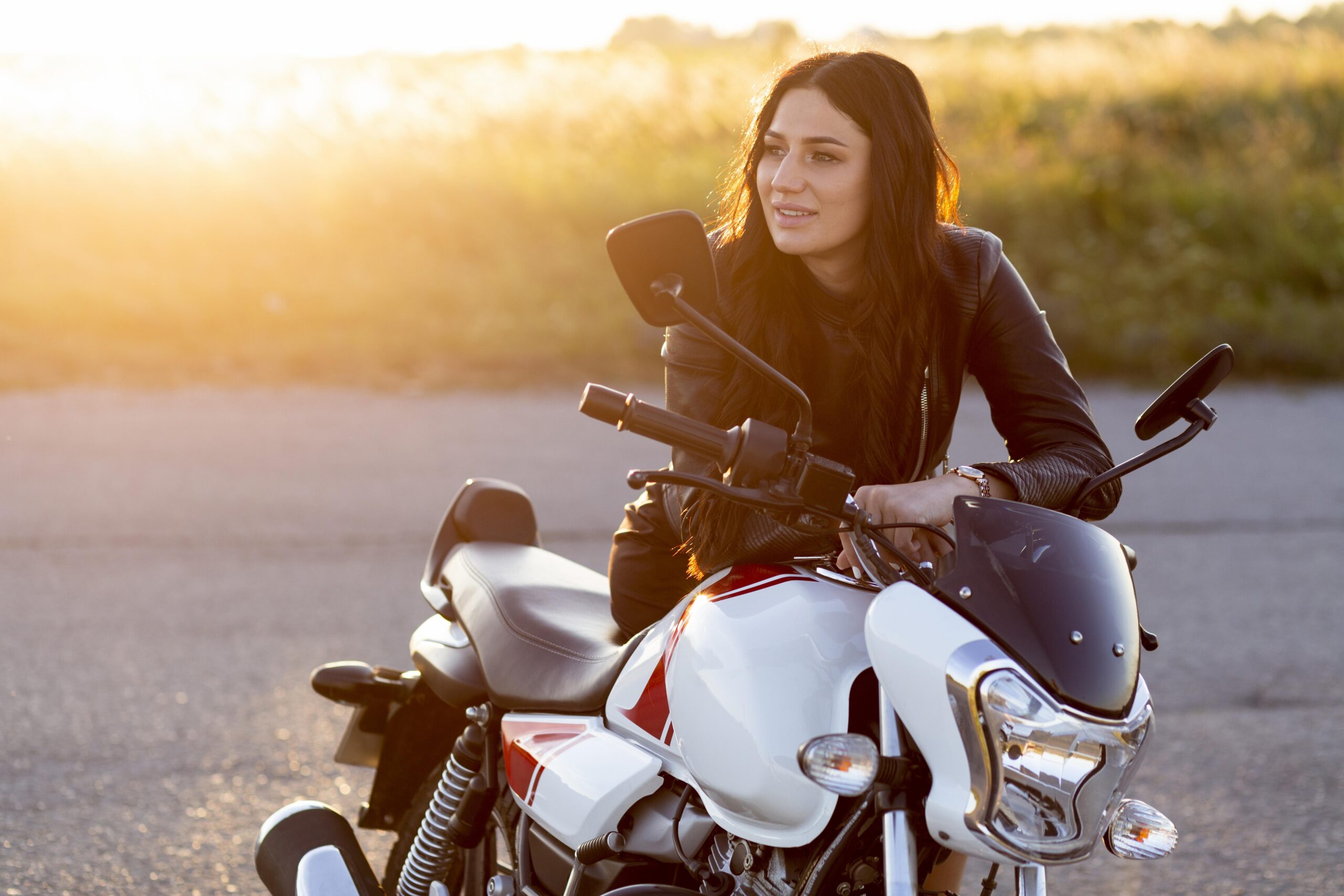 Scooty, Cruiser, or Sports Bike: Which is Best for Girls in Today’s World?