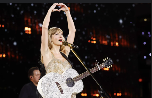 Tayor Swift gave $197 million to the Eras Tour Crew : Reasons for Business success